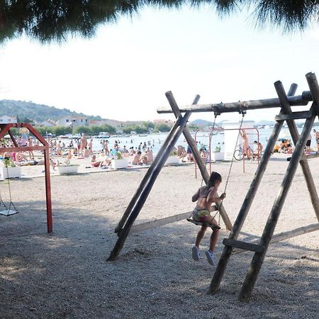 מורטר Apartments Ivana מראה חיצוני תמונה