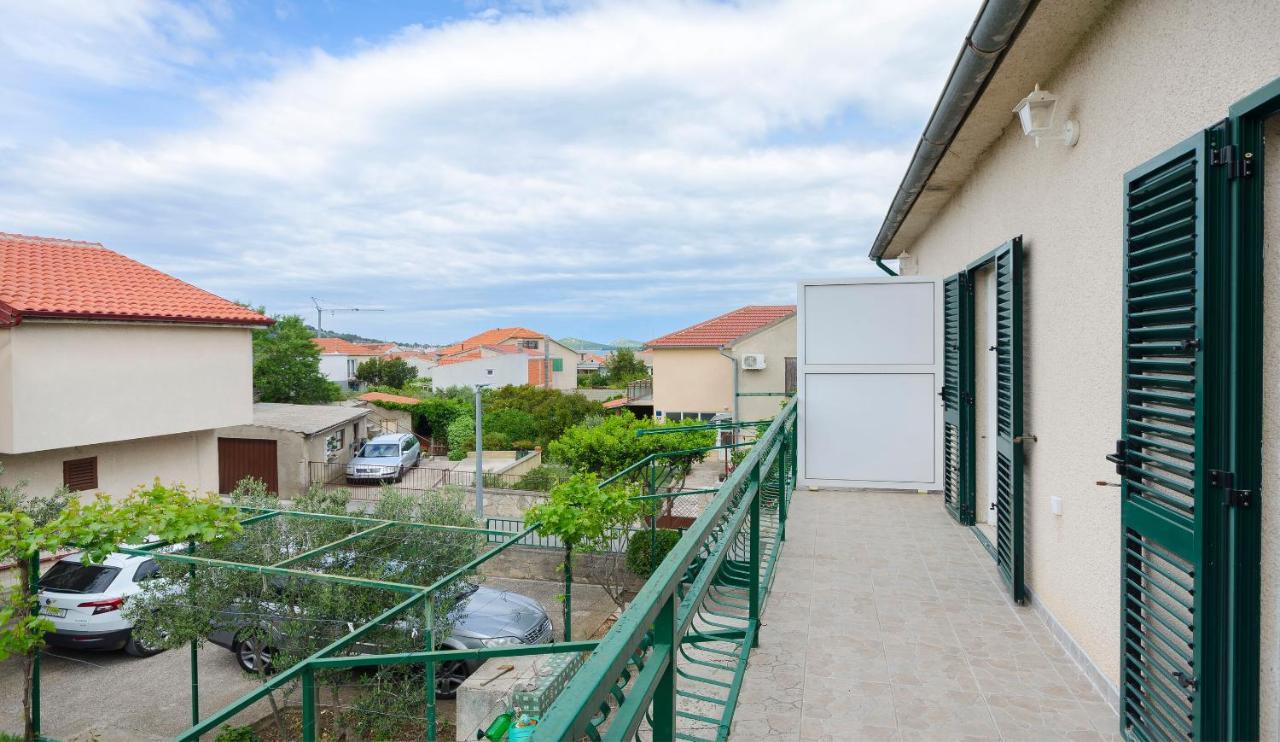 מורטר Apartments Ivana מראה חיצוני תמונה